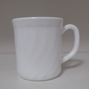 🥛Vintage - French Milk Glass Mug